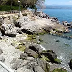 With A Parking Space Lovran, Opatija - 7738 Lovran