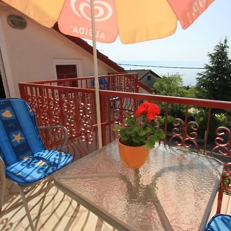 Διαμέρισμα With A Parking Space Lovran, Opatija - 7738 Lovran